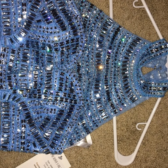 Sky blue Sherri Hill dress - Picture 4 of 5